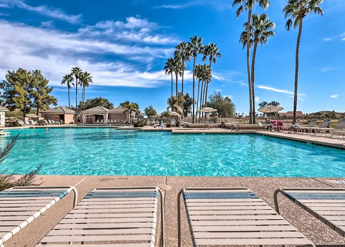 Patio & Grill! Resort-style Escape Sun Lakes